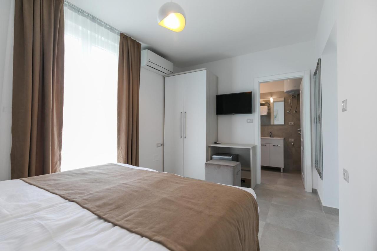 Apartment Nadija *